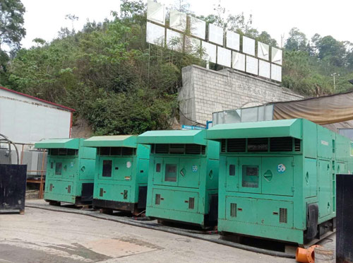 睢宁先进的应急发电机系统中智能监测和控制系统如何确保电压稳定？